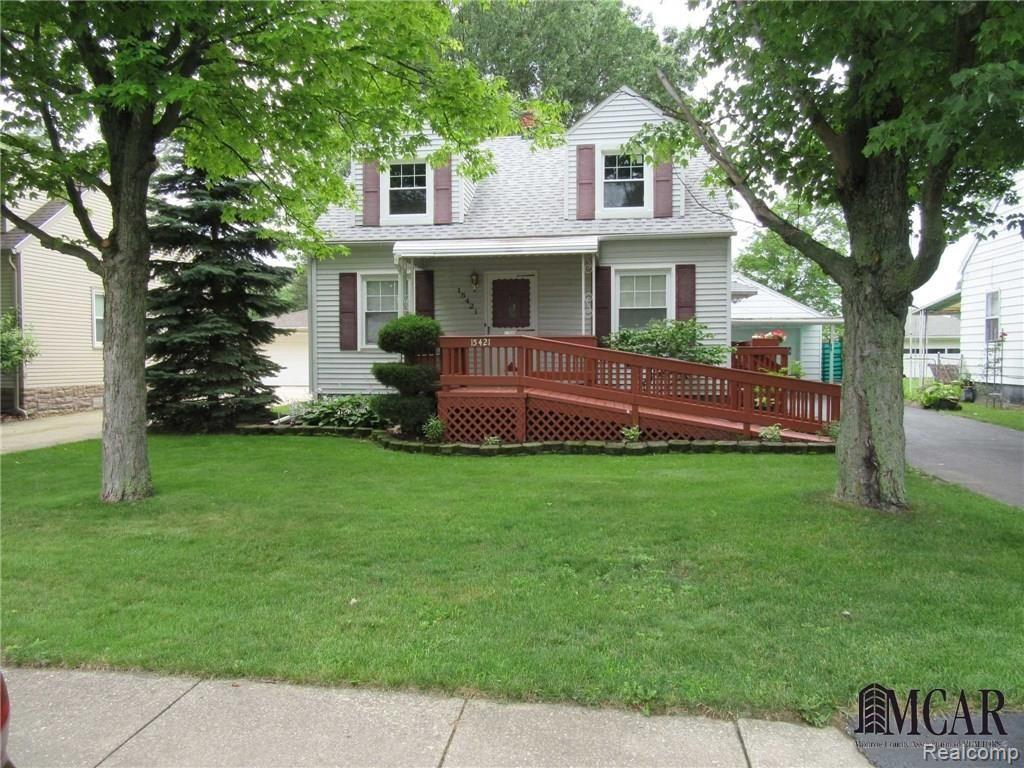 15421 Dayton Road Monroe, MI 48161 - Photo 1 of 24 5.jpg