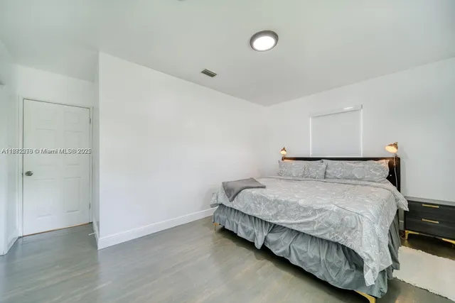 $4,300 | 1275 Northeast 204th Terrace, Miami, FL 33179