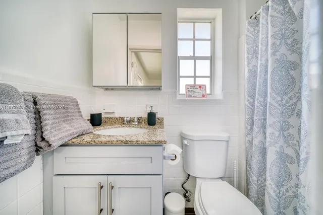 $4,300 | 1275 Northeast 204th Terrace, Miami, FL 33179