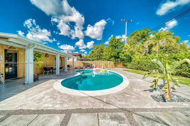 $4,300 | 1275 Northeast 204th Terrace, Miami, FL 33179