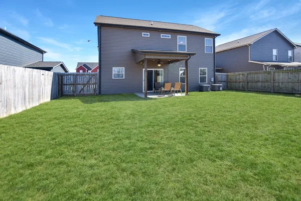 $1,975 | 410 Andean Court, Clarksville, TN 37040