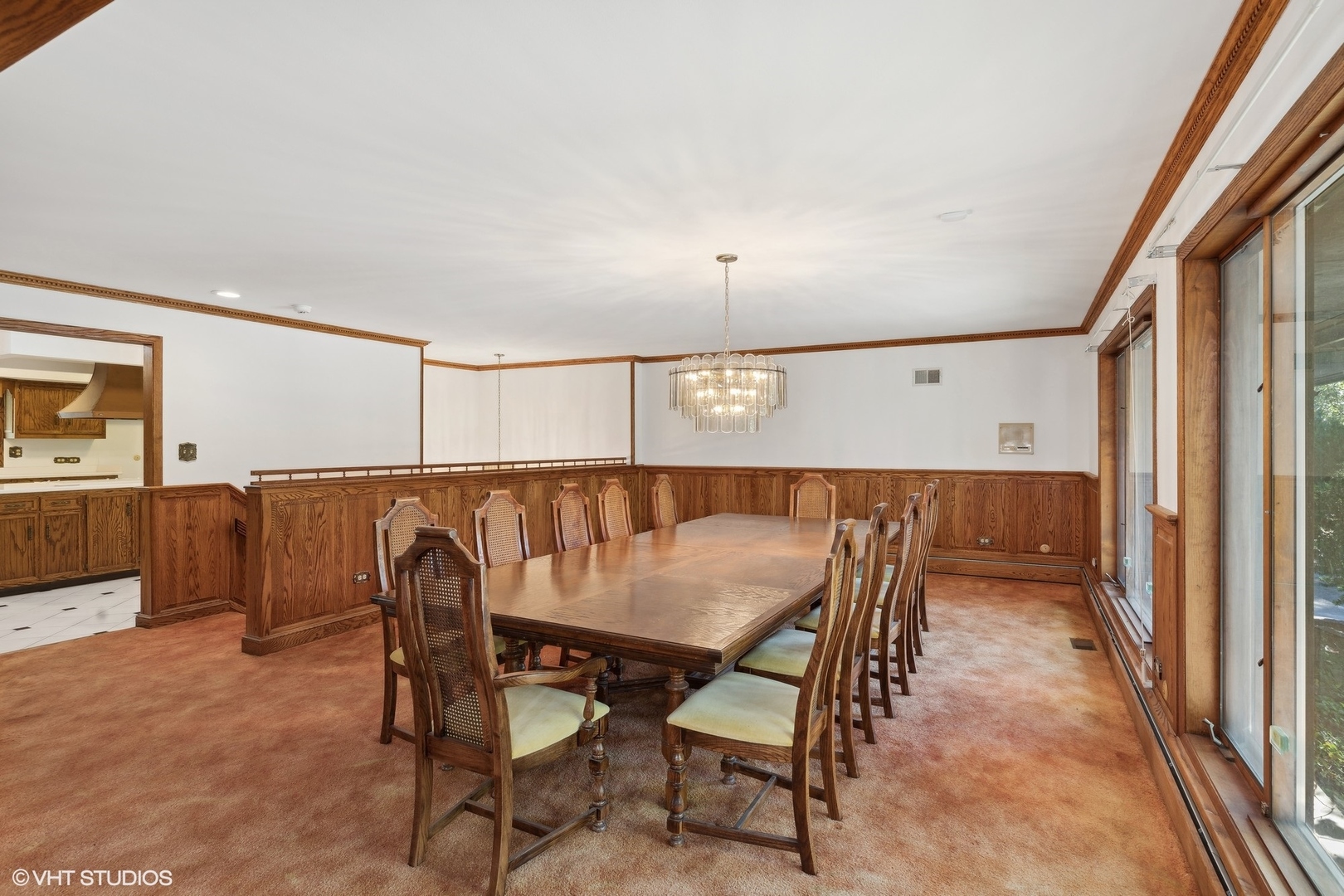 27721 South Klemme Road Crete, IL 60417 - Photo 11 of 28 a view of a dining room with furniture