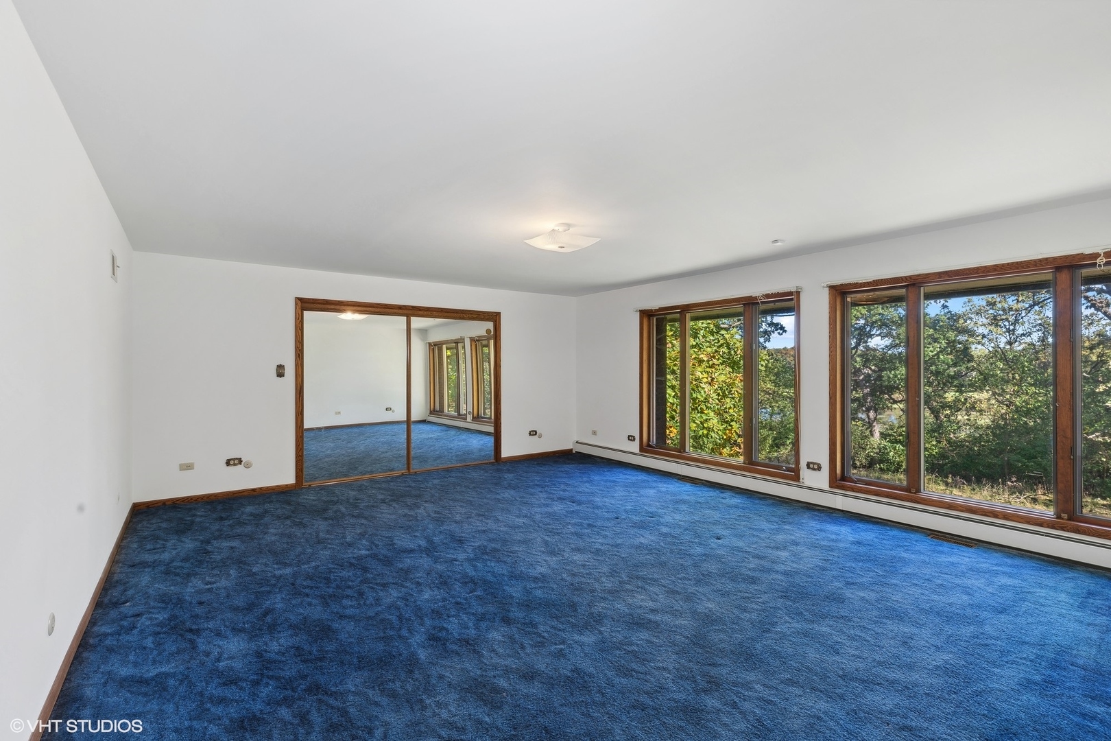 27721 South Klemme Road Crete, IL 60417 - Photo 15 of 28 an empty room with windows and view