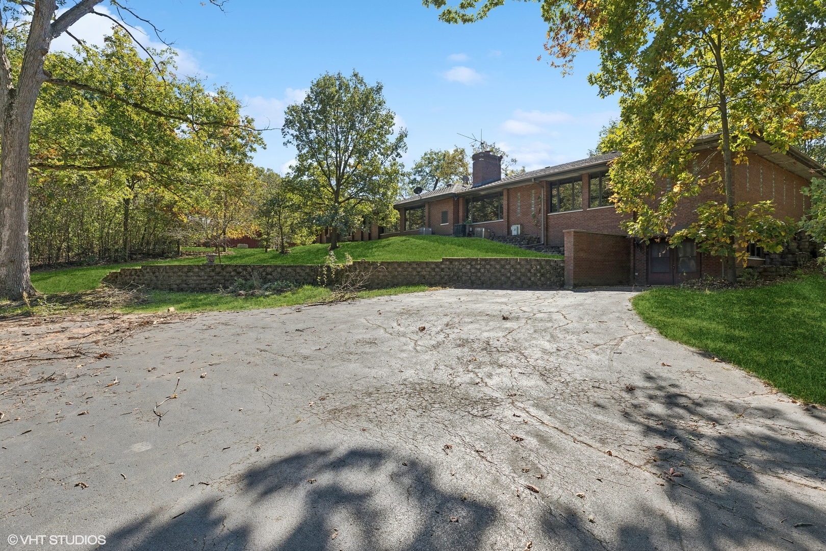 27721 South Klemme Road Crete, IL 60417 - Photo 3 of 28 a view of a house with a yard