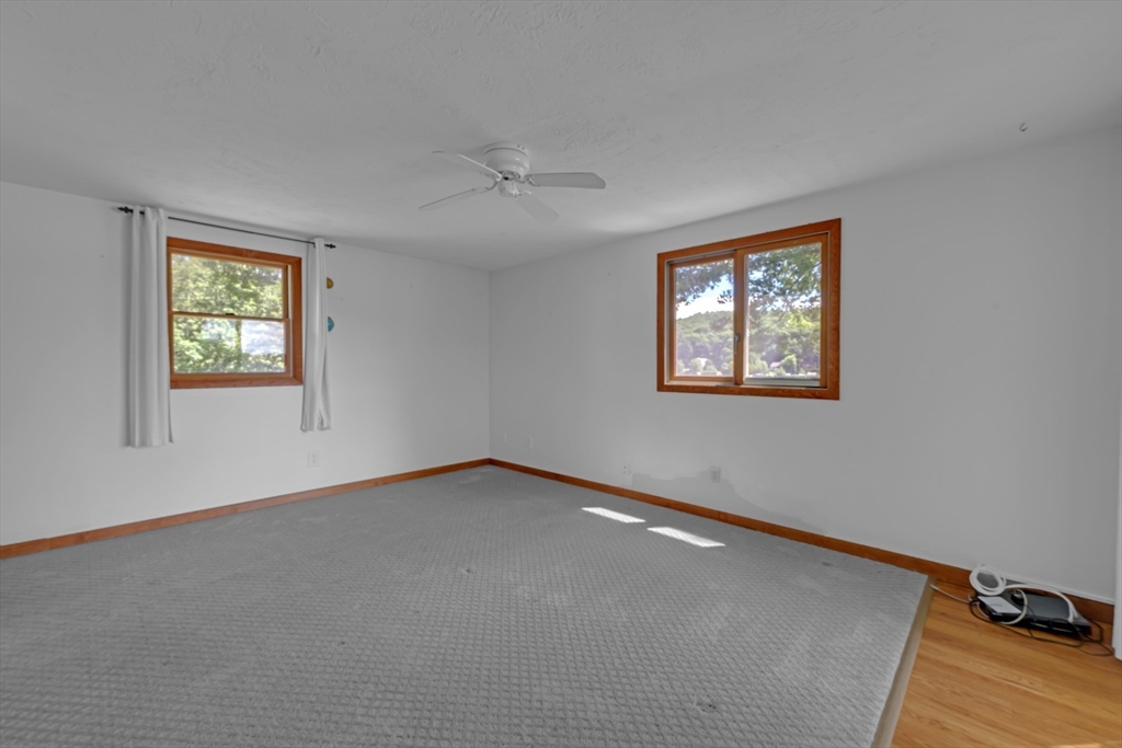 12 Roberts Park Road Holland, MA 01521 - Photo 13 of 24
