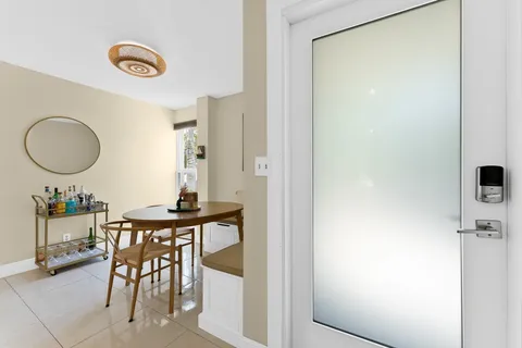 $430,000 | 656 Kensington Place, Unit 12B, Fort Lauderdale, FL 33305