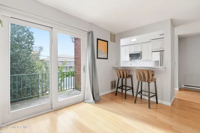$2,300 | 65 Cedar Avenue, Unit A8, Long Branch, NJ 07740