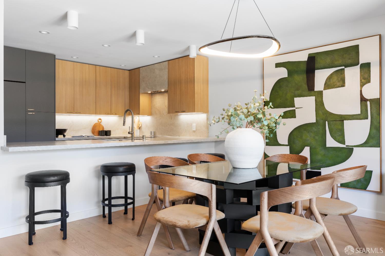 37 Los Altos Square Los Altos, CA 94022 - Photo 12 of 55