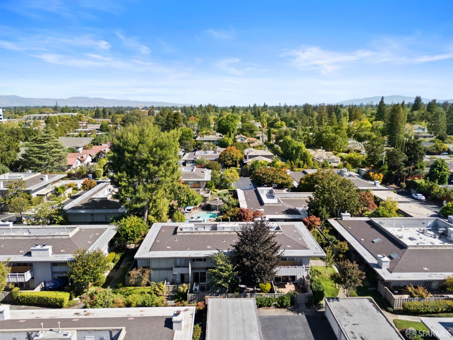37 Los Altos Square Los Altos, CA 94022 - Photo 45 of 55