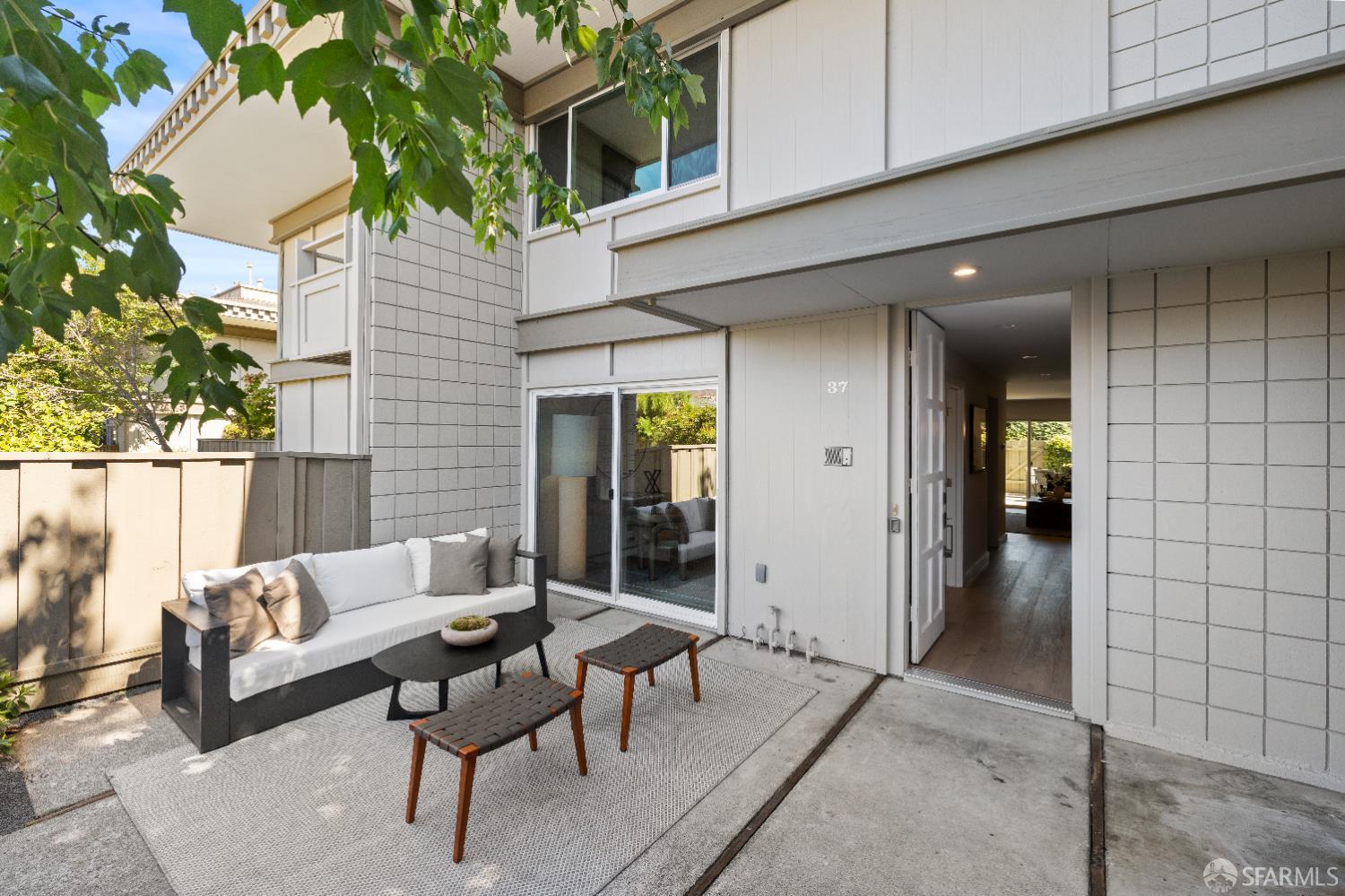 37 Los Altos Square Los Altos, CA 94022 - Photo 48 of 55