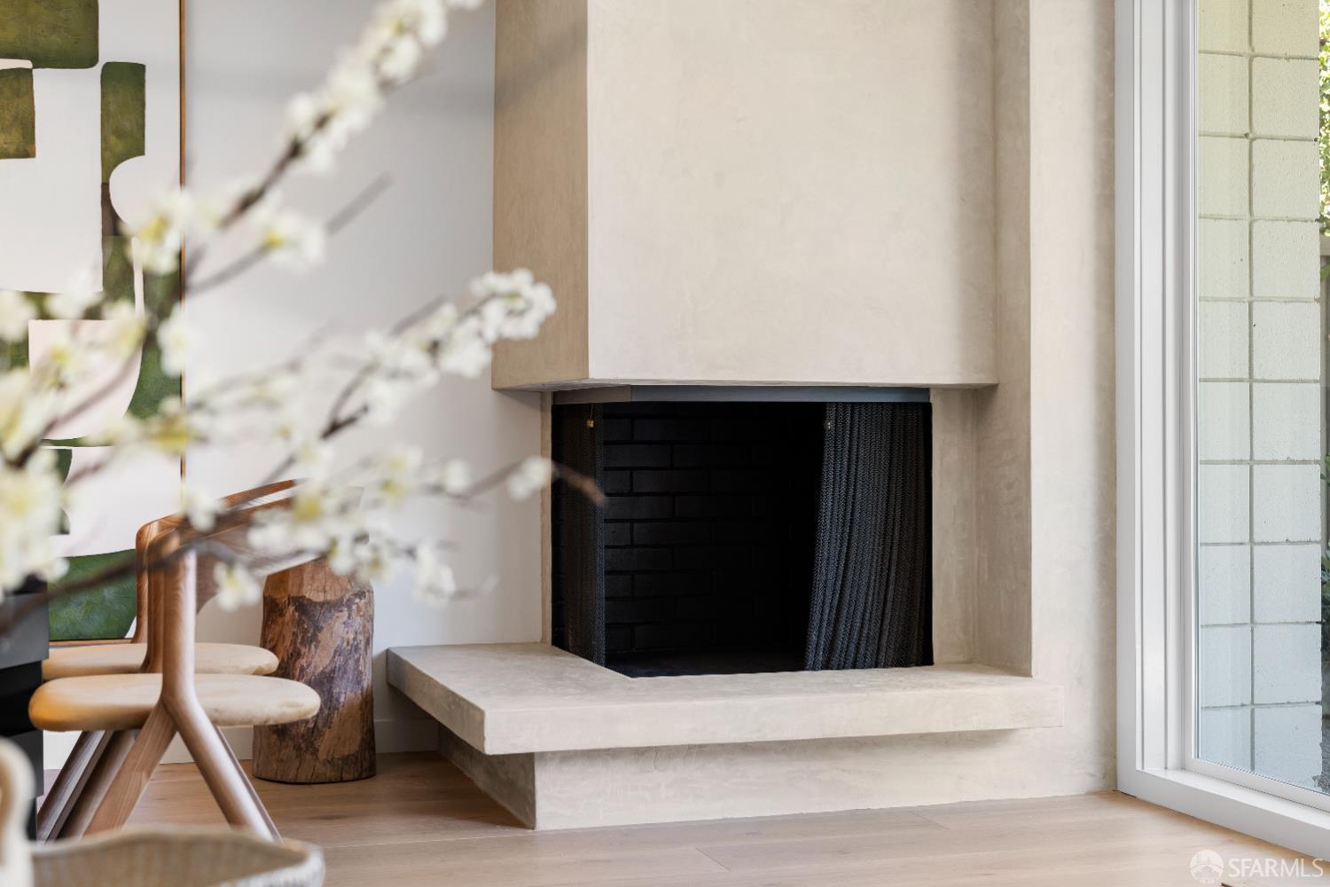 37 Los Altos Square Los Altos, CA 94022 - Photo 7 of 55