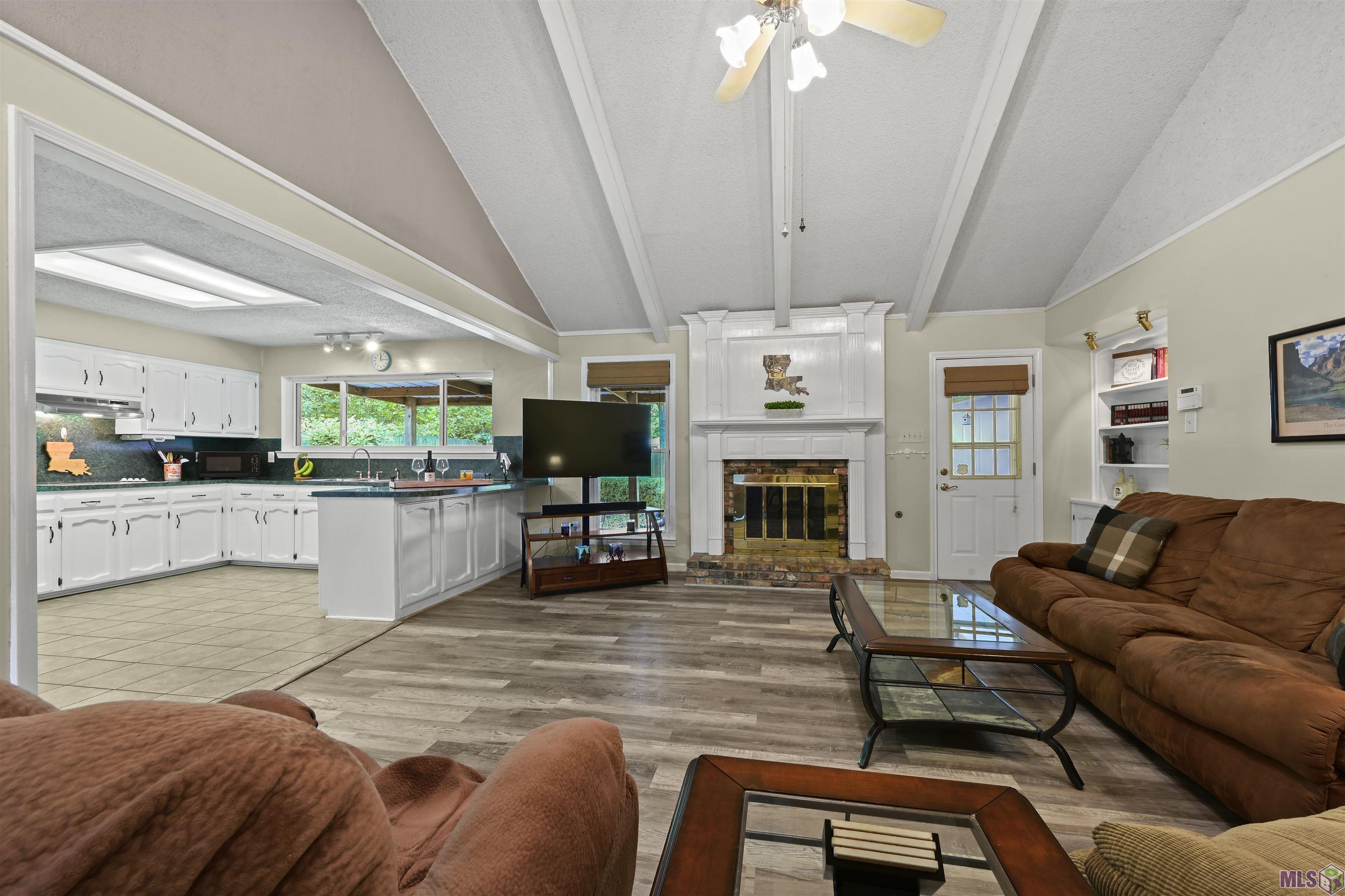 13430 Ridgeview Drive Baton Rouge, LA 70817 - Photo 4 of 27