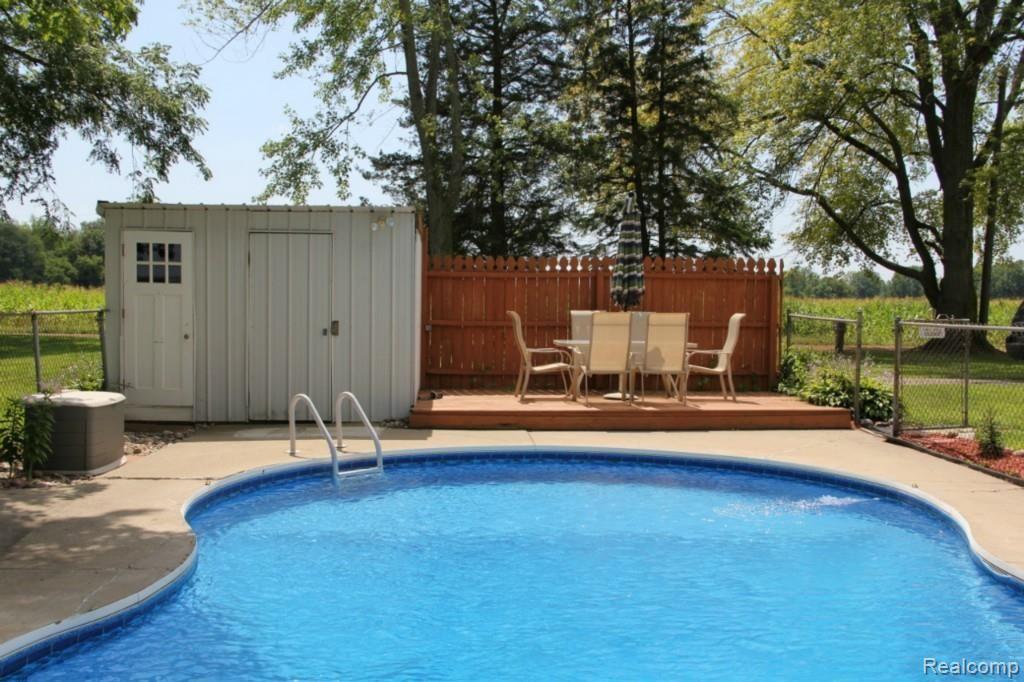 2147 East Lovejoy Road Perry, MI 48872 - Photo 12 of 59