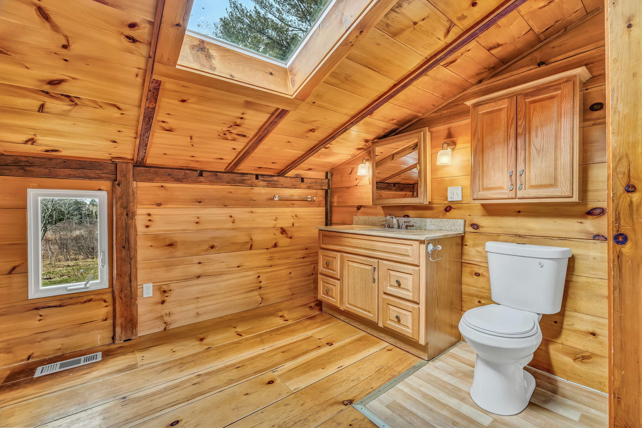 96 Washington Road Waldoboro, ME 04572 - Photo 29 of 53 4-web-or-mls-96-washington-rd
