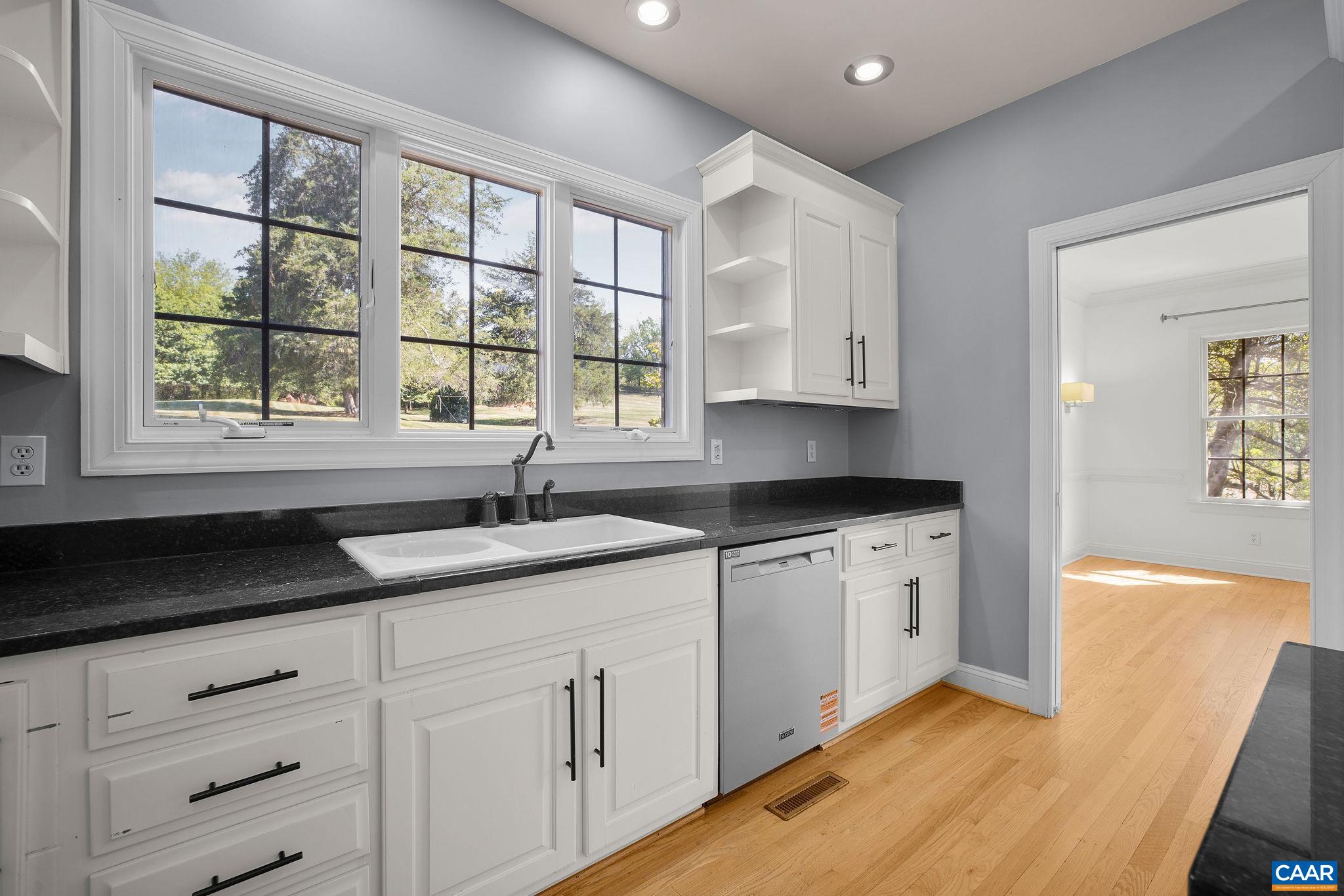 935 Garth Road Charlottesville, VA 22901 - Photo 19 of 49