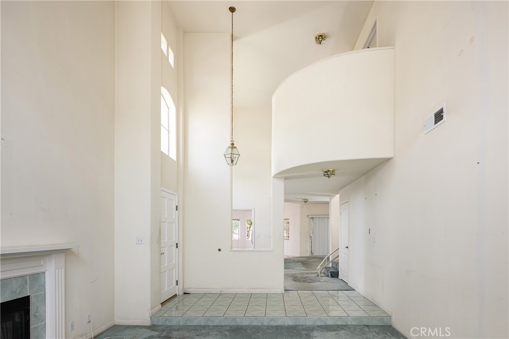 21420 South Perry Street Carson, CA 90745 - Photo 10 of 35