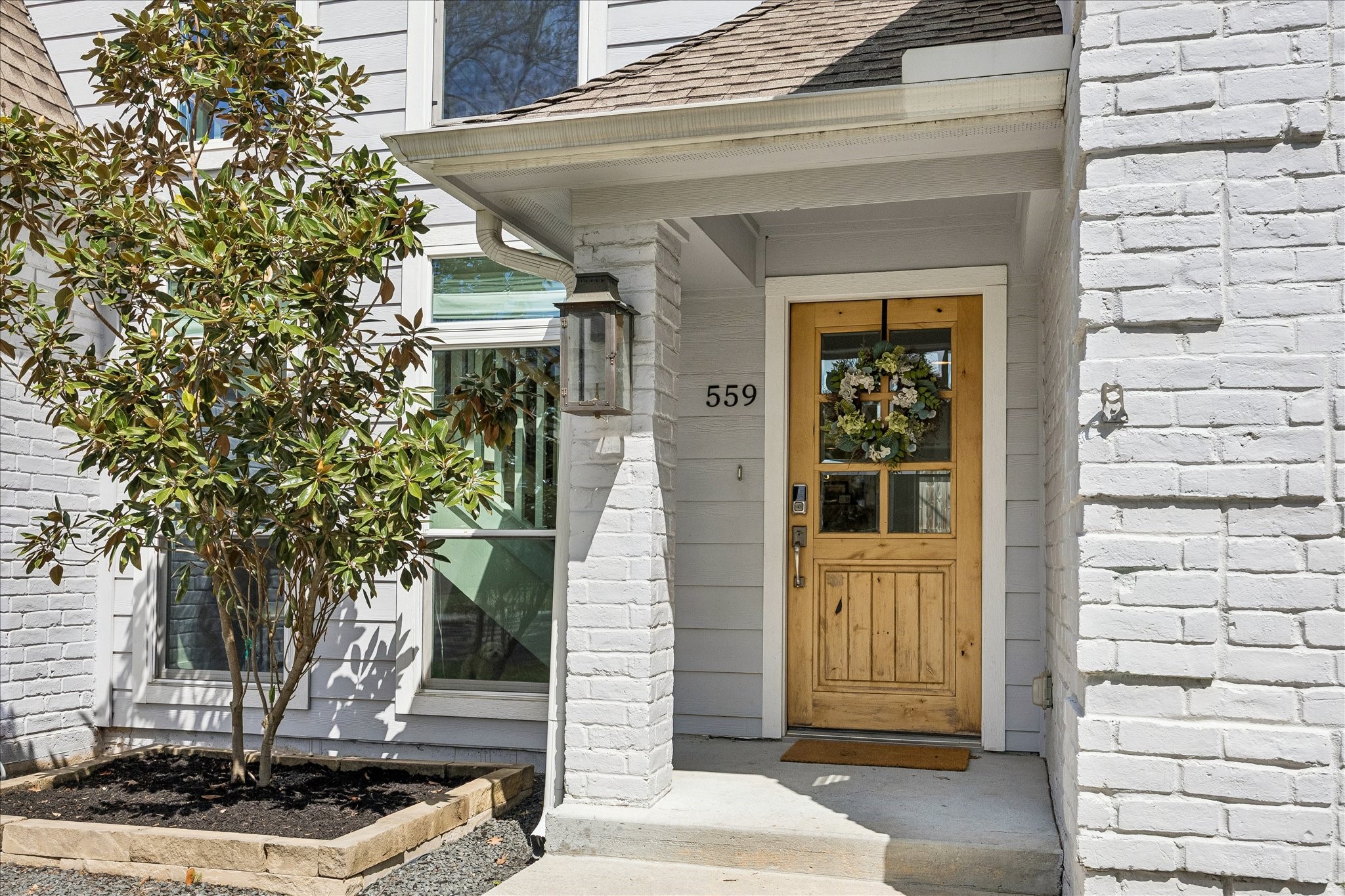 559 Rancho Bauer Drive Houston, TX 77079 - Photo 2 of 34 Gallery Image 2