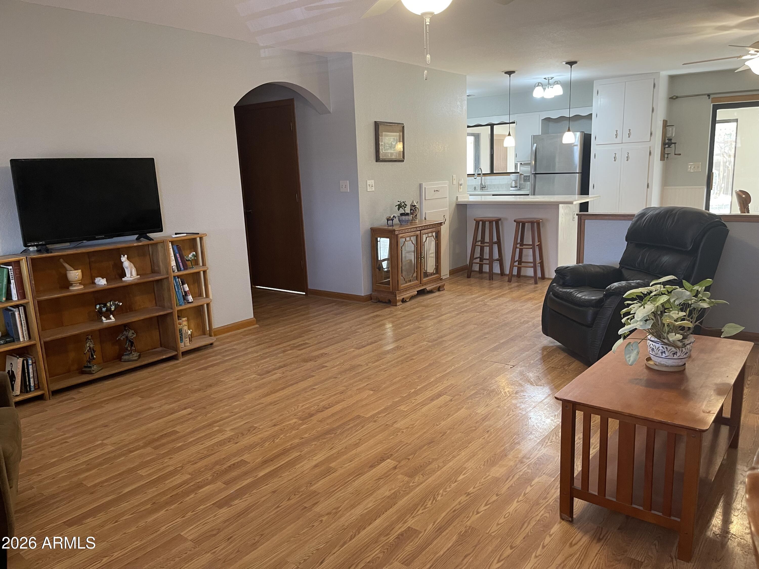 14555 South Acapulco Road Arizona City, AZ 85123 - Photo 4 of 46 Living room