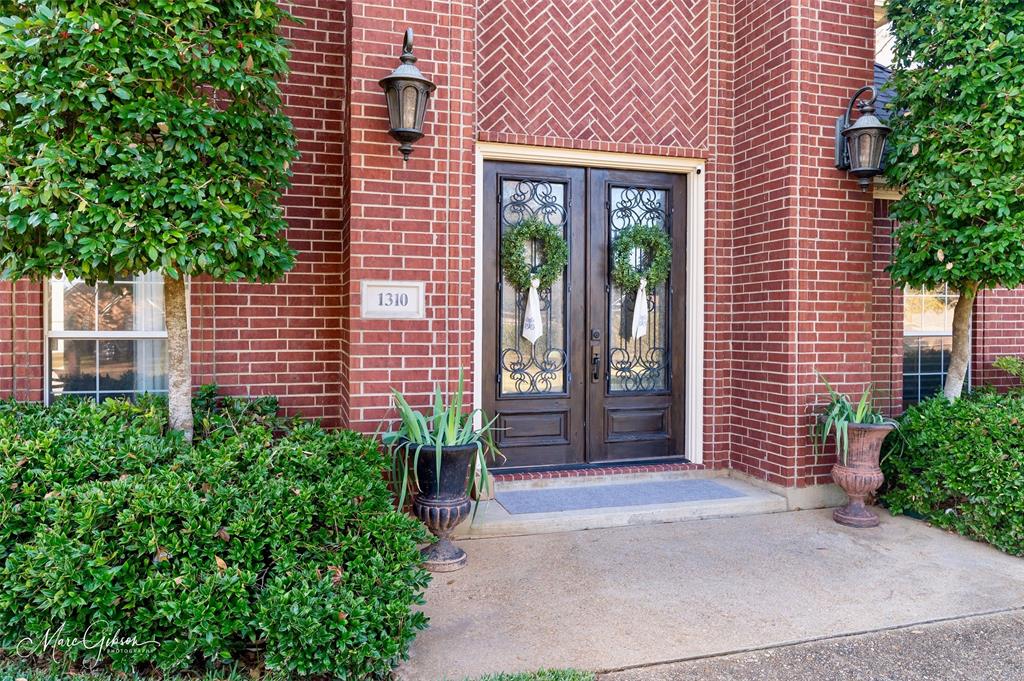1310 Bay Ridge Drive Bossier City, LA 71111 - Photo 3 of 37