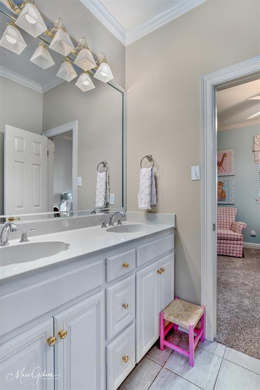 1310 Bay Ridge Drive Bossier City, LA 71111 - Photo 32 of 37 a spacious bathroom with a double vanity sink mirror and