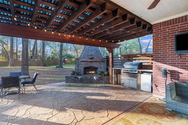 $599,900 | 1310 Bay Ridge Drive, Bossier City, LA 71111