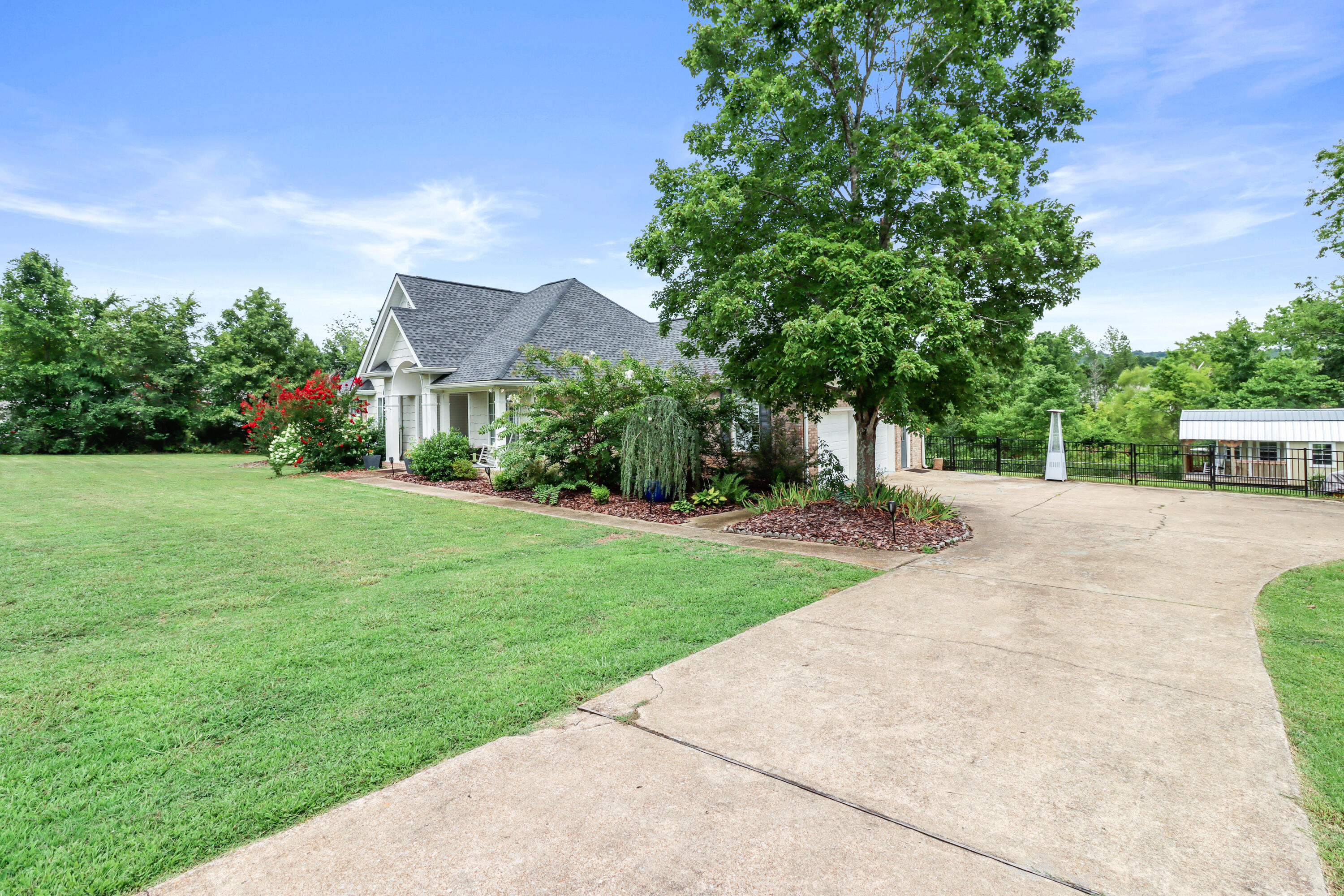 2102 Jenkins Road Chattanooga, TN 37421 - Photo 2 of 48 2102 Jenkins Rd-1