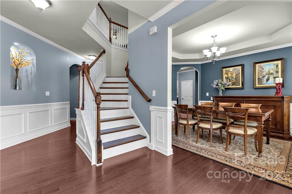 948 Solandra Way Tega Cay, SC 29708 - Photo 4 of 48 a view of a livingroom with furniture and stairs