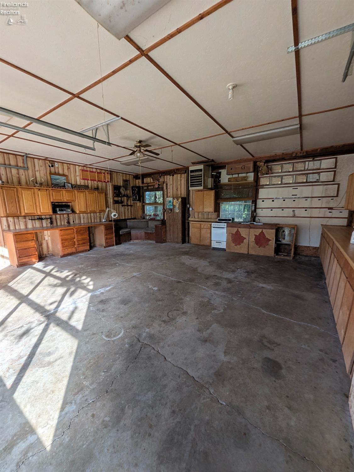 7814 Patten Tract Road Sandusky, OH 44870 - Photo 9 of 34 Gallery Image 9