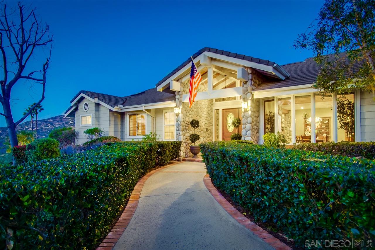 14381 Twisted Branch Road Poway, CA 92064 - Photo 14 of 25
