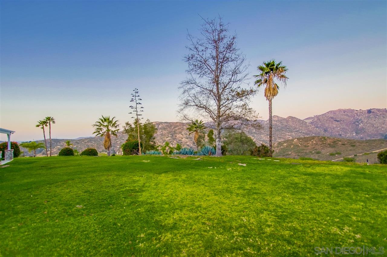 14381 Twisted Branch Road Poway, CA 92064 - Photo 5 of 25
