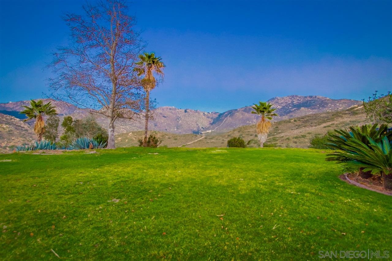14381 Twisted Branch Road Poway, CA 92064 - Photo 6 of 25