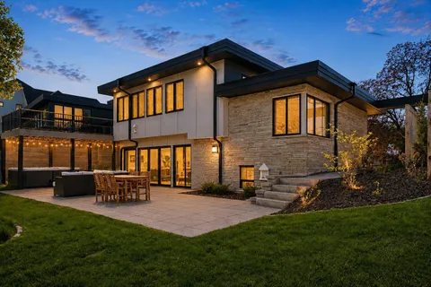 $1,375,000 | 3812 West 57th Street, Edina, MN 55410