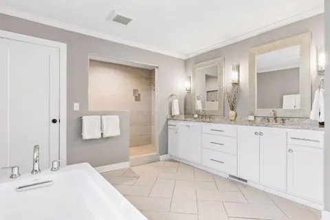 $1,375,000 | 3812 West 57th Street, Edina, MN 55410