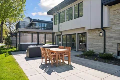 $1,375,000 | 3812 West 57th Street, Edina, MN 55410