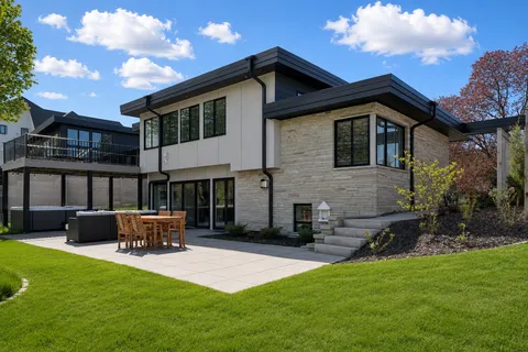 $1,375,000 | 3812 West 57th Street, Edina, MN 55410