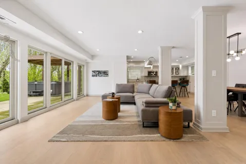 $1,375,000 | 3812 West 57th Street, Edina, MN 55410
