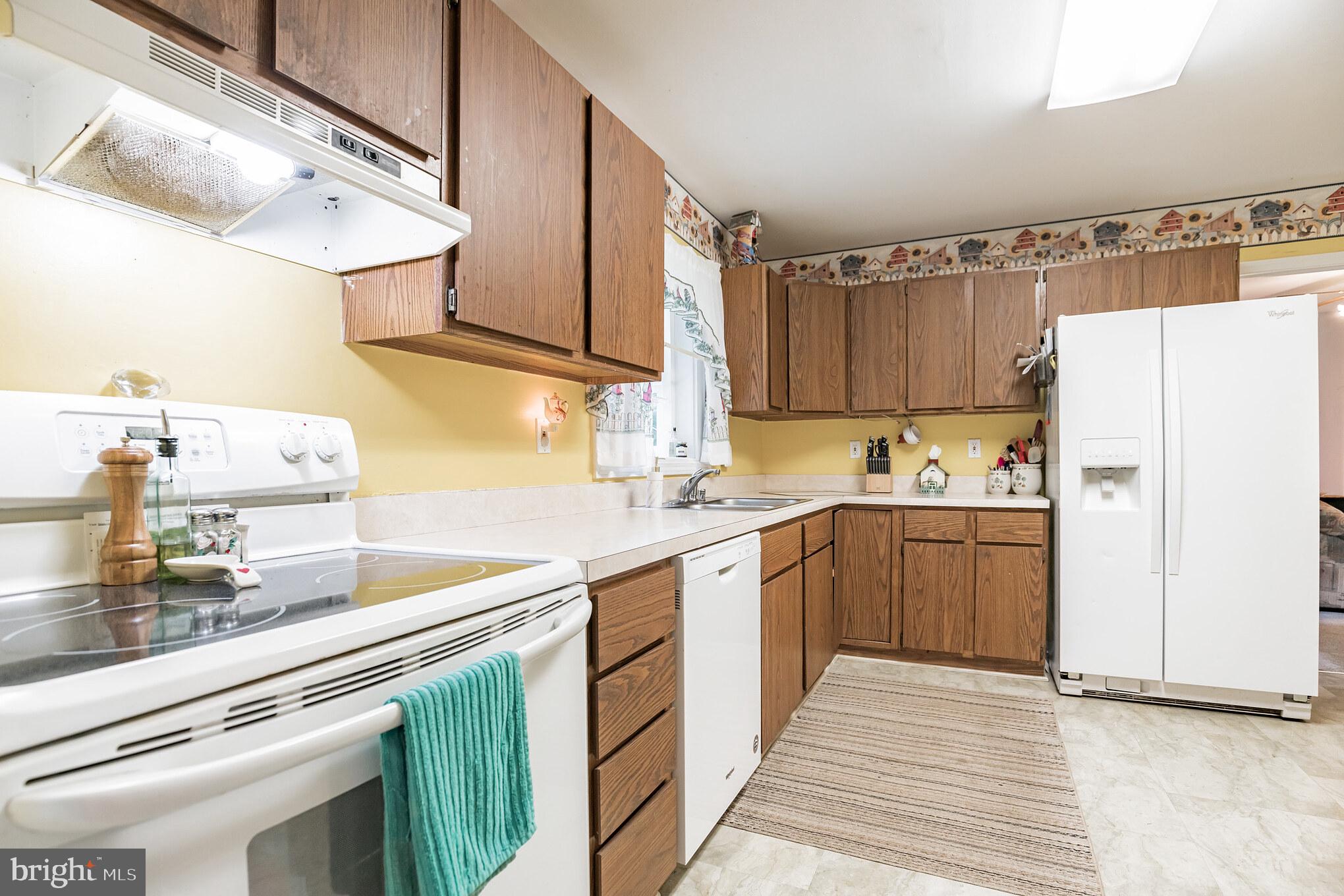 3750 Spruce Road Port Republic, MD 20676 - Photo 10 of 29 Kitchen