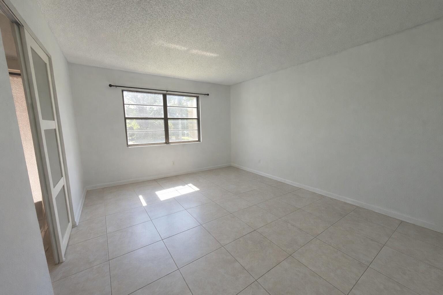 9440 Southwest 8th Street, Unit 208 Boca Raton, FL 33428 - Photo 19 of 31 98A7D547-6707-4F82-91B2-E6C64EEAFDB3