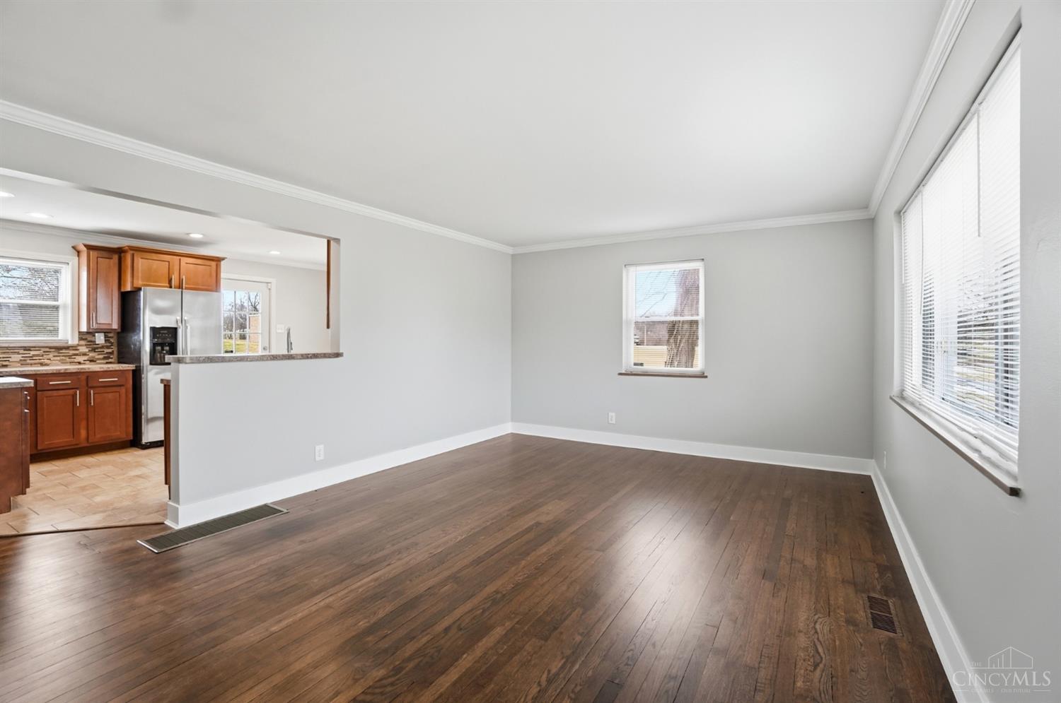 2937 Blue Rock Road Cincinnati, OH 45239 - Photo 10 of 59 Gallery Image 10