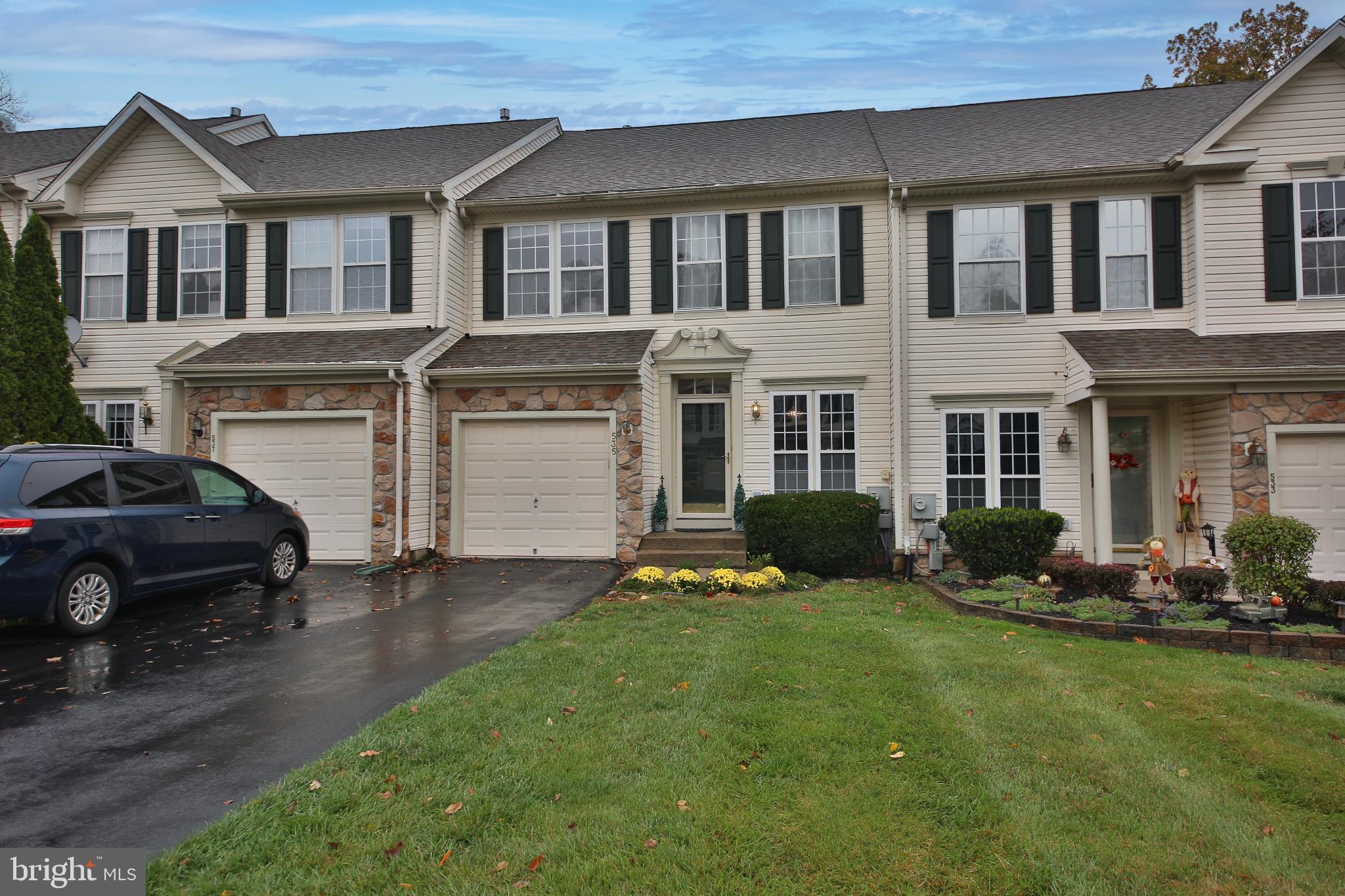 535 Mockingbird Way Warrington, PA 18976 - Photo 27 of 27 a front view of a house with a yard