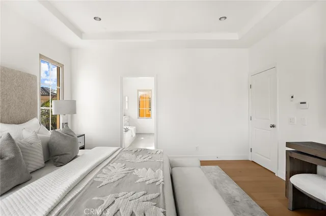 $2,338,888 | 75 Lupari, Irvine, CA 92618