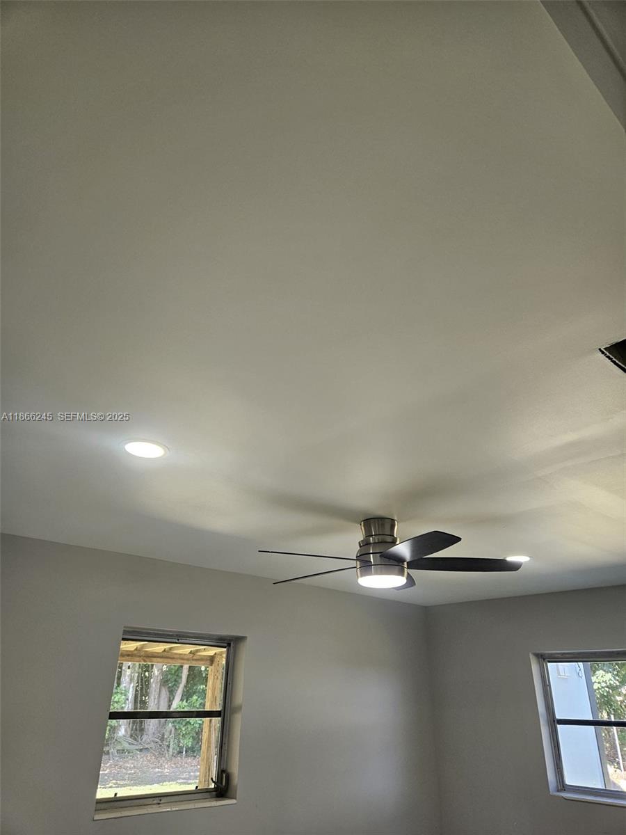 19230 Southwest 216th Street Miami, FL 33170 - Photo 43 of 55 an empty room with windows