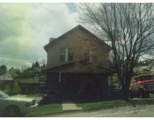 211 Evans City Road Butler, PA 16001 - Photo 1 of 1 Gallery Image 1