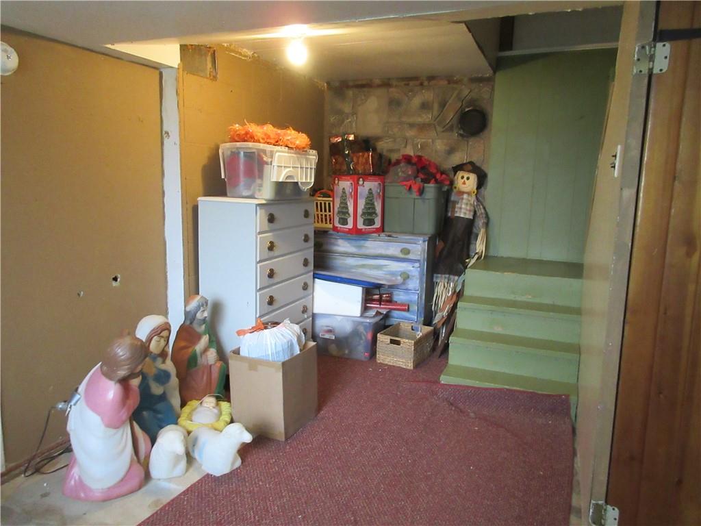 124 Heck Road Sarver, PA 16055 - Photo 15 of 25