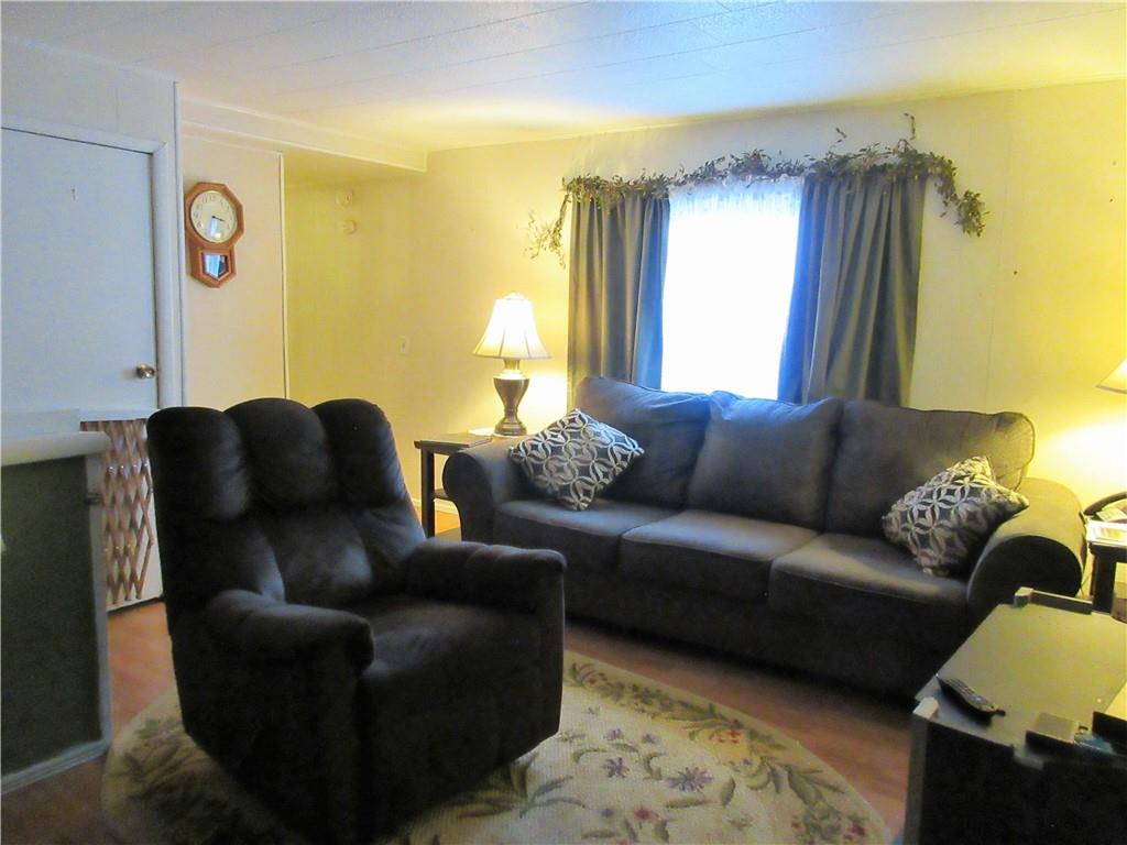 124 Heck Road Sarver, PA 16055 - Photo 5 of 25