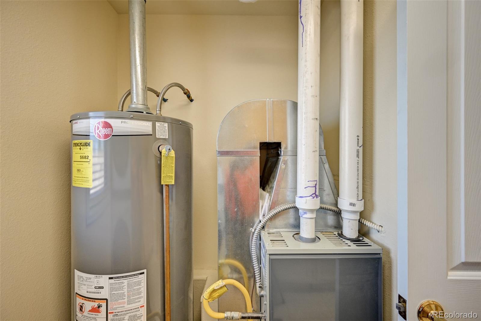 9473 Ranch Road Hartsel, CO 80449 - Photo 32 of 50 a bathroom with a sink and mirror