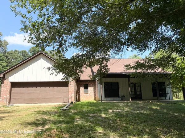 $275,000 | 1150 Potato House Road, Edwards, MS 39066