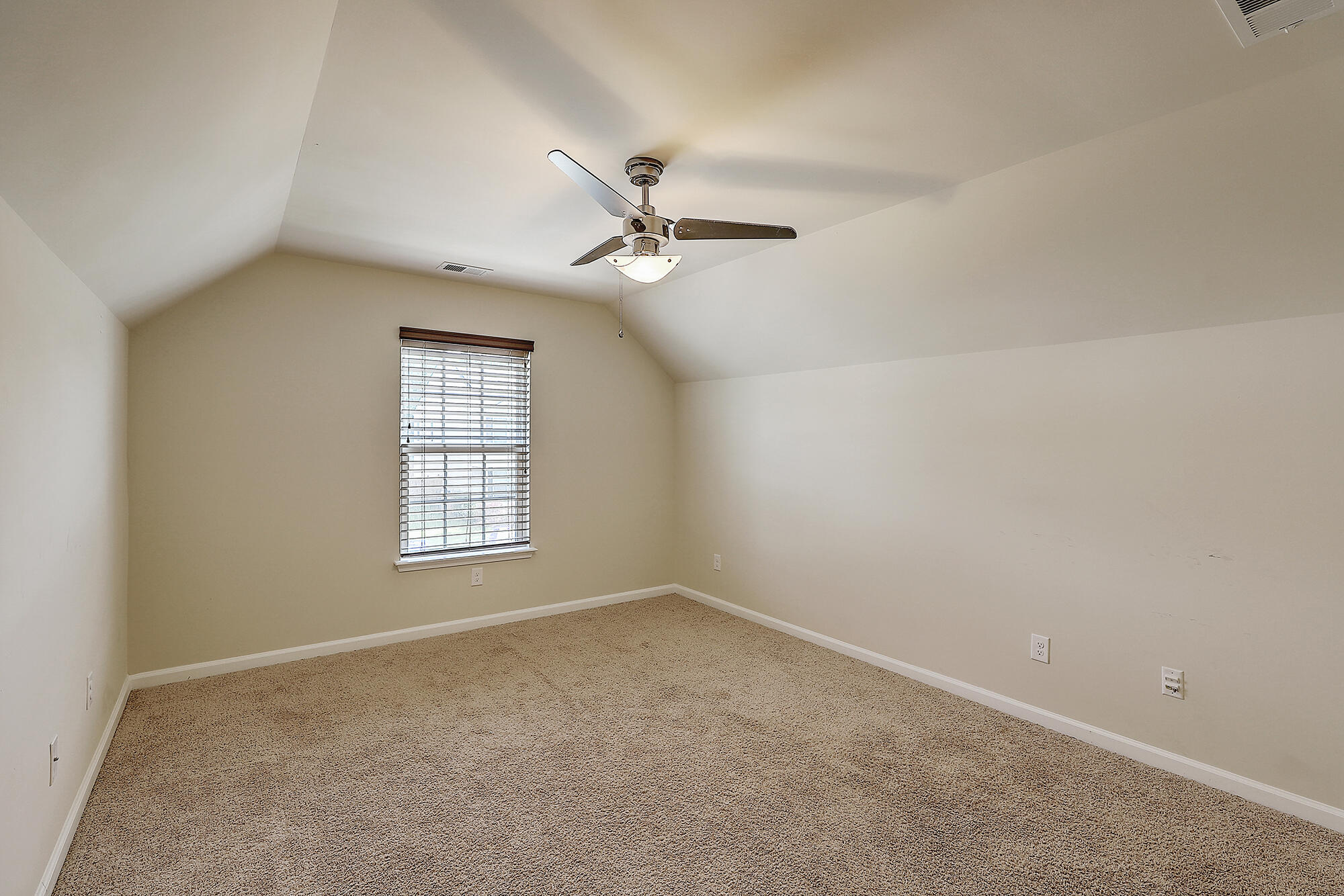 7707 High Maple Circle North Charleston, SC 29418 - Photo 17 of 26 original (18)