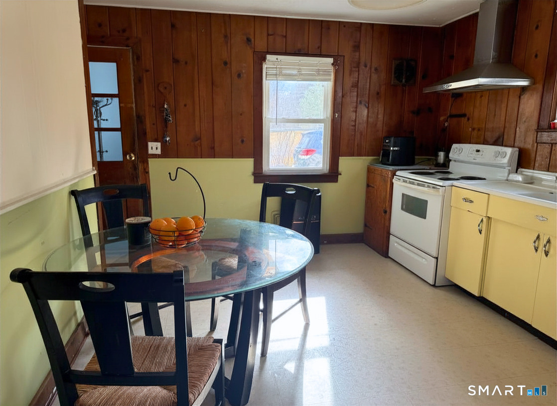 130 Paper Mill Road New Milford, CT 06776 - Photo 23 of 26