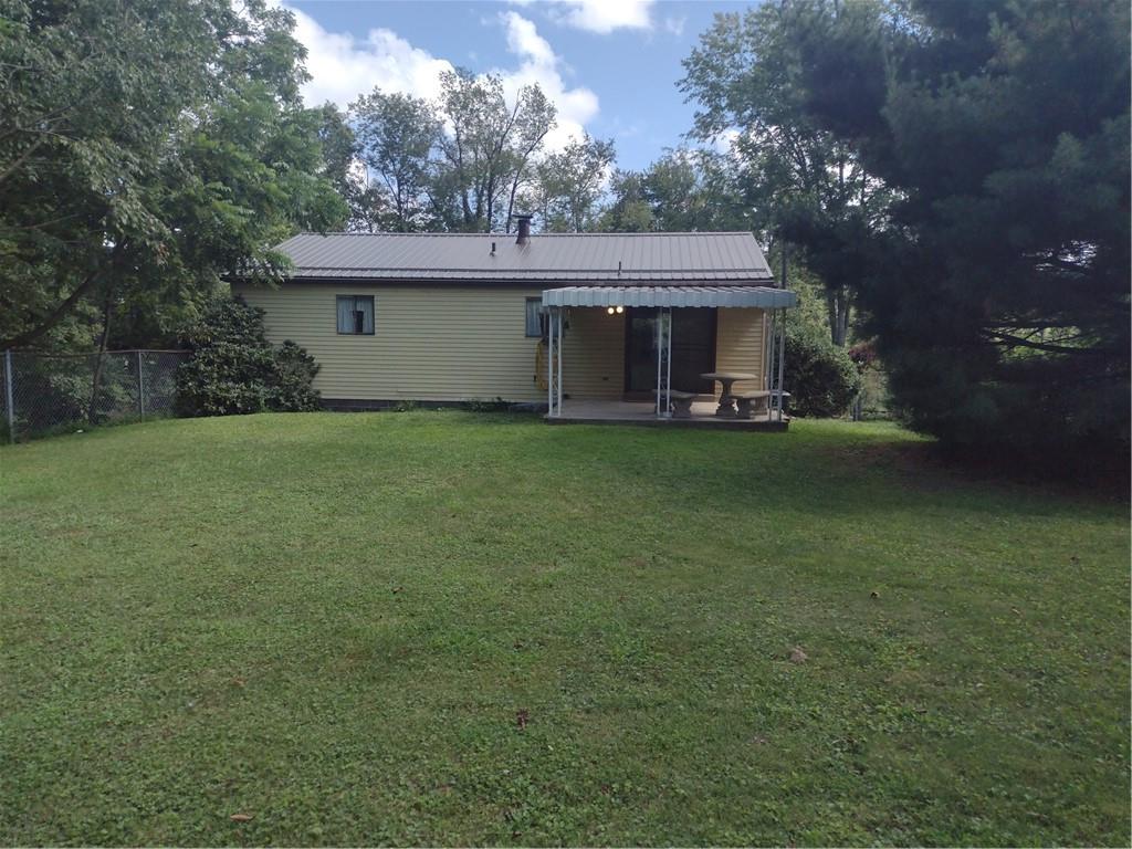 183 Truxall Road Apollo, PA 15613 - Photo 2 of 12 Gallery Image 2